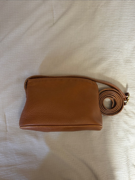 Coach Handbags - COACH 4918 MADE IN USA 🇺🇸 Classic COGNAC Leather Crossbody Bag